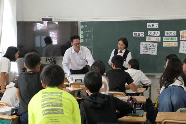 布施小学校